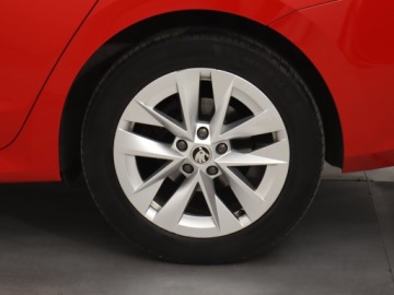 Skoda Octavia IV Liftback 2.0 TDI 115KM 2020 Skoda Octavia 2.0 TDI, Salon Polska, Klima, zdjęcie 14