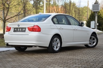 BMW Seria 3 E90-91-92-93 Limuzyna E90 318i 143KM 2011 SUPER OPŁACONA 2.0i 143KM LIFT SERWIS NAVI BI-XENON PARKTRONIK START/STOP, zdjęcie 11