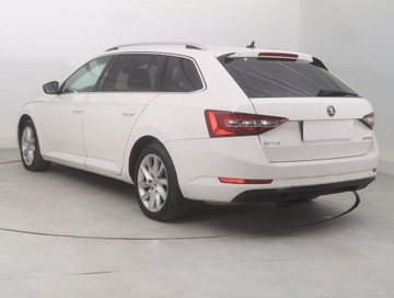 Skoda Superb III Kombi 2.0 TDI 190KM 2017 Skoda Superb 2.0 TDI, Salon Polska, 187 KM, zdjęcie 3