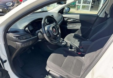 Fiat Tipo II Station Wagon 1.6 MultiJet 120KM 2017 Fiat Tipo Fiat Tipo Kombi 1.6 MultiJet DCT Lounge 1.6 Diesel 120KM, zdjęcie 8