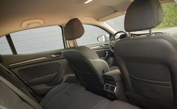 Renault Megane IV Hatchback 5d  Facelifting 1.3 TCe 140KM 2021 Renault Megane Renault Megane 1.3 TCe FAP Intens 1.3 Benzyna 140KM, zdjęcie 26