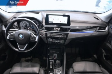 BMW X1 F48 Crossover Facelifting 2.0 20d 190KM 2020 BMW X1 xDrive20dFV23Reflektor LEDHak holowniczyFotel sportowy 2.0, zdjęcie 13