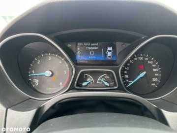 Ford Focus III Kombi Facelifting 1.6 TDCi 115KM 2014 Ford Focus Ford Focus 1.6 TDCi DPF Titanium 1.6 Diesel 115KM, zdjęcie 17