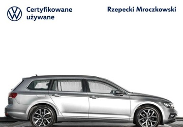 Volkswagen Passat B8 Variant Facelifting 2.0 TDI SCR 200KM 2023 Volkswagen Passat Variant 2.0TDI 200KM DSG, Business, Czujniki parkowania,, zdjęcie 3