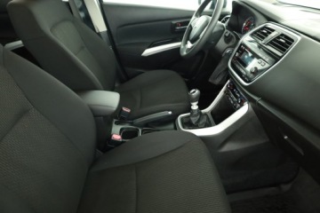 Suzuki SX4 II S-cross Facelifting 1.4 BOOSTERJET 48V SHVS 129KM 2020 Suzuki SX4 S-Cross 1.4 BoosterJet, Salon Polska, zdjęcie 6