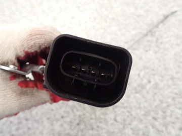 DAIHATSU TERIOS I ZÁMEK DVEŘE PŘEDNÍCH PRAVÝ