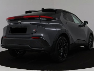 Toyota C-HR II SUV 1.8 Hybrid 140KM 2025 Od ręki - GR Sport 1.8 Hybrid Dynamic Force 140KM | Tempomat adaptacyjny!, zdjęcie 1