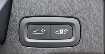 Volvo XC60 II Crossover Plug-In Facelifting 2.0 T6 350KM 2023 Volvo XC 60 T6 PLUG-IN PLUS DARK 350KM Salon POLSKA I Wlasciciel Gwarancja, zdjęcie 18