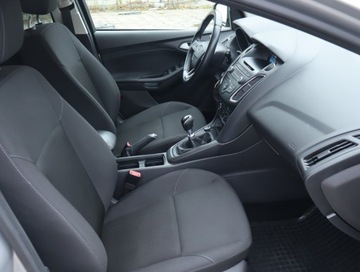 Ford Focus III Kombi Facelifting 1.5 TDCi 120KM 2016 Ford Focus 1.5 TDCi, Salon Polska, Serwis ASO, zdjęcie 8