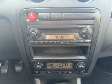 Seat Ibiza IV 2009 SEAT IBIZA 2009 Swiezo po wymianie rorzadu i Olej bez rdzy!Klimatronik, zdjęcie 27