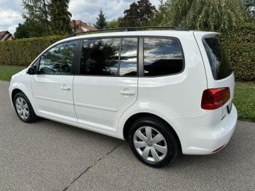 Volkswagen Touran II 1.6 TDI 105KM 2010 Volkswagen Touran Automat 7-miejsc Oryginał, zdjęcie 3