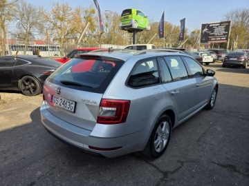 Skoda Octavia III Kombi Facelifting 2.0 TDI 150KM 2017 Škoda Octavia Skoda Octavia 2.0 TDI 150 KM,, zdjęcie 4