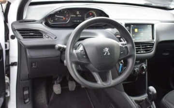 Peugeot 208 I Hatchback 5d Facelifting 1.6 BlueHDi 75KM 2018 Peugeot 208 Peugeot 208 1.6 BlueHDI Tablet, Klima 1.6 Diesel 75KM, zdjęcie 5