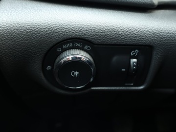 Opel Astra J Sports Tourer 1.4 Turbo ECOTEC 140KM 2012 Opel Astra 1.4 T, Xenon, Klima, Klimatronic, zdjęcie 16