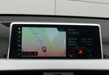 BMW X1 F48 Crossover Plug-In 1.5 25e 220KM 2021 BMW X1 xDrive Plug-In PDC Automat Led Navi Tempomat FV23 1.5, zdjęcie 25