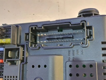 Volvo XC90 2010 Реле