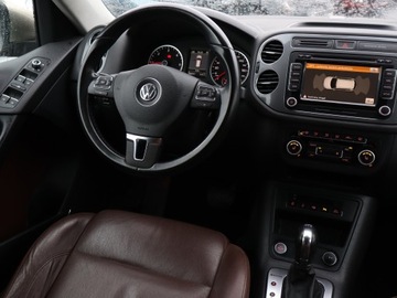 Volkswagen Tiguan I SUV Facelifting 2.0 TDI CR DPF BlueMotion 177KM 2013 VW Tiguan 2.0 TDI, Salon Polska, 174 KM, 4X4, zdjęcie 6