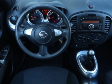 Nissan Juke I SUV 1.6i 117KM 2014 Nissan Juke 1.6 i, Salon Polska, Klima, Parktronic, zdjęcie 6