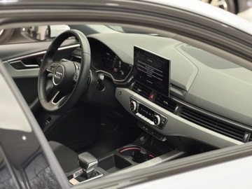 Audi A4 B9 Limousine Facelifting 2.0 35 TFSI 150KM 2023 Audi A4 Limousine 35 TFSI S Line / 1 właściciel /, zdjęcie 33