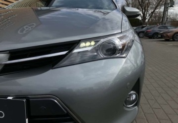 Toyota Auris II Touring Sports Hybrid 135 136KM 2014 Toyota Auris Toyota Auris 1.8 Hybryda 136KM, zdjęcie 13