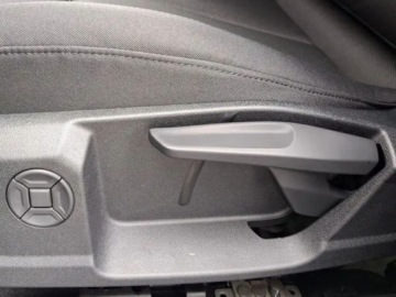 Audi Q3 II SUV 1.5 35 TFSI 150KM 2025 AUDI Q3 TFSI S line Suv 1.5 (150 KM) 2025, zdjęcie 4