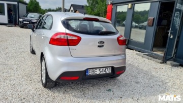 Kia Rio III Hatchback 3d 1.4 DOHC CVVT 109KM 2011 Kia Rio 1.4benz 109KM manual 6 biegow klima el szyby 1.4 Benzyna 109KM, zdjęcie 12