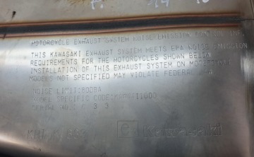Глушитель выхлопной правый Kawasaki Z1000 14-16 KHI K 633