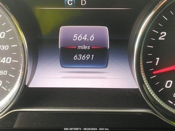 Mercedes Klasa E W213 2019 Mercedes-Benz Klasa E 2019 Mercedes-Benz E-Class E 300 4MATIC Sedan 2.0, zdjęcie 13