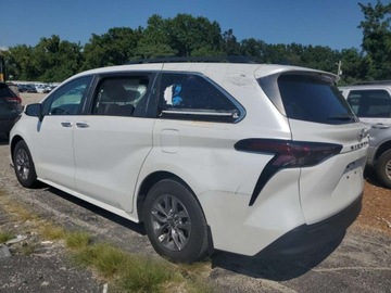 Toyota Sienna III 2023 Toyota Sienna XLE 2023 2.5l 2.5 Hybryda 245KM, zdjęcie 1