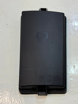 POKRYWA OSŁONA BEZPIECZNIKÓW SKODA SUPERB III 3V 5Q0937132B