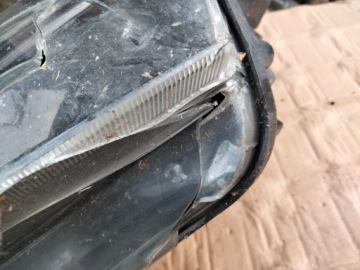 ФОНАРЬ ПЕРЕДНИЙ ЛЕВЫЙ SKODA SUPERB 3V1941015A