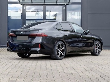 BMW Seria 5 G90-91 Touring 2.0 520d 197KM 2025 BMW Seria 5 520d xDrive Sport Sedan 2.0 (197KM) 2025, zdjęcie 3
