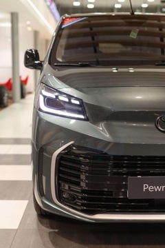 Toyota 2024 Toyota Proace Verso 2.0 D4-D Long Family aut Webasto 2.0 Diesel 177KM, zdjęcie 9