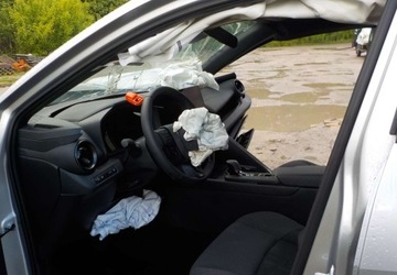 Toyota C-HR II SUV 1.8 Hybrid 140KM 2024 Toyota C-HR Okazja 1.8 Hybryda 140KM, zdjęcie 23