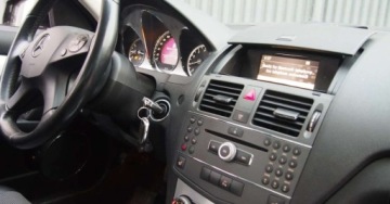 Mercedes Klasa C W204 Limuzyna 1.6 180 K BlueEFFICIENCY 156KM 2009 Mercedes-Benz Klasa C Benzyna Kompressor156KM Polskory Alu 1.6 156KM, zdjęcie 24