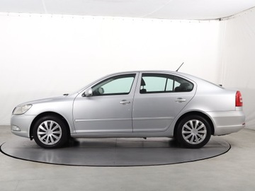 Skoda Octavia II Hatchback Facelifting 1.8 TSI 160KM 2012 Skoda Octavia 1.8 TSI, Salon Polska, Klima, zdjęcie 2