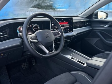 Volkswagen Passat B8 Variant Facelifting 2.0 TDI SCR 150KM 2024 Volkswagen Passat El. Klapa Bagażnika! Wentylowane, zdjęcie 8