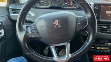 Peugeot 208 I Hatchback 5d Facelifting 1.6 BlueHDi 100KM 2017 Peugeot 208 Niski przebieg super stan 1.6 Diesel 100KM, zdjęcie 27