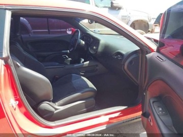 Dodge Challenger III 2016 Dodge Challenger Scat Pack 2016 6.4l 6.4 Benzyna 485KM, zdjęcie 9