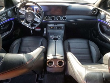 Mercedes Klasa E W213 2019 Mercedes-Benz Klasa E 53 AMG 4Matic 2019 3.0l 3.0 Benzyna 429KM, zdjęcie 8