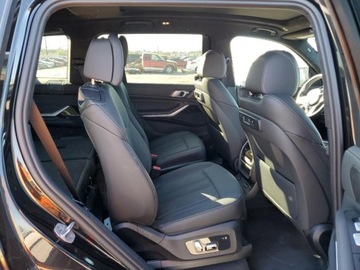 BMW X7 2022 BMW X7 xDrive40i 2022 3.0l 3.0 Benzyna 335KM, zdjęcie 11