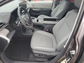 Toyota Sienna III 2022 Toyota Sienna Toyota Sienna XLE AWD 7-Passenger 2.5 Hybryda 245KM, zdjęcie 7