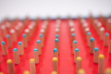 SENSIPLAN z wyjmowanymi kołkami