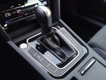 Volkswagen Passat B8 Variant Facelifting 2.0 TDI SCR 150KM 2021 Volkswagen Passat Faktura VAT DSG Hak Kamera Aut.ParkowanieModel 2022, zdjęcie 13