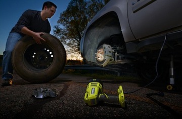 Перезаряжаемая галогенная лампа-фонарик для мастерских Hi-Beam Body 18V RYOBI