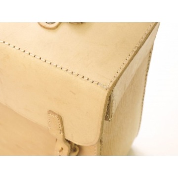 СУМКА, РОЗЕТКА ИЗ НАТУРАЛЬНОЙ КОЖИ