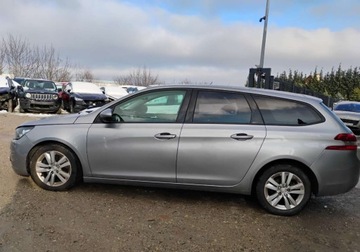 Peugeot 2016 Peugeot 308 2016r, 2.0HDI-150KM. AUTOMAT. Lekko uszkodzony prawy przod. Je, zdjęcie 22