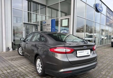 Ford Mondeo V Sedan 1.5 TDCi 120KM 2018 Ford Mondeo Ford Mondeo 1.5 TDCi Trend 1.5 Diesel 120KM, zdjęcie 2