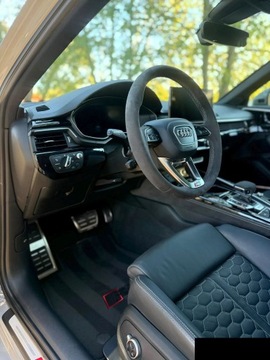 Audi A4 B9 RS4 Avant Facelifting 2.9 TFSI 450KM 2023 Audi Rs4 2.9 450KM 4X4 2023r z felgami Vossen, zdjęcie 22