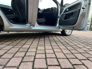 Volkswagen up! Hatchback 5d 1.0 MPI 75KM 2014 Volkswagen up! PANORAMA MaxOpcja CUP 1WŁ 5Drzwi 2014 Tylko 143tyś 1.0 Klima, zdjęcie 16